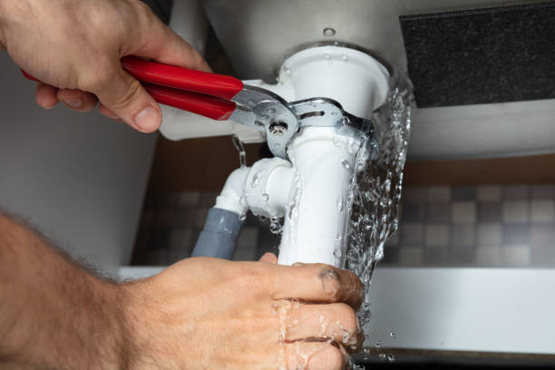Best Water damage restoration experts  in Clear Lake, WA